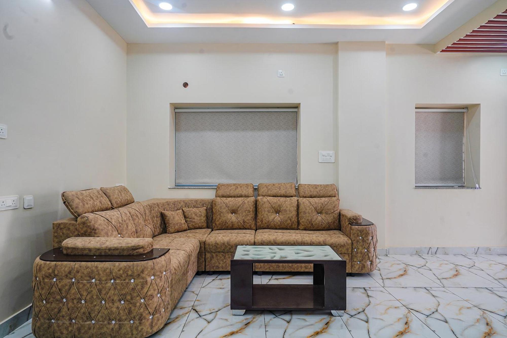 Fabhotel Perams Grand Inn - Hitech City Hyderabad Exterior photo