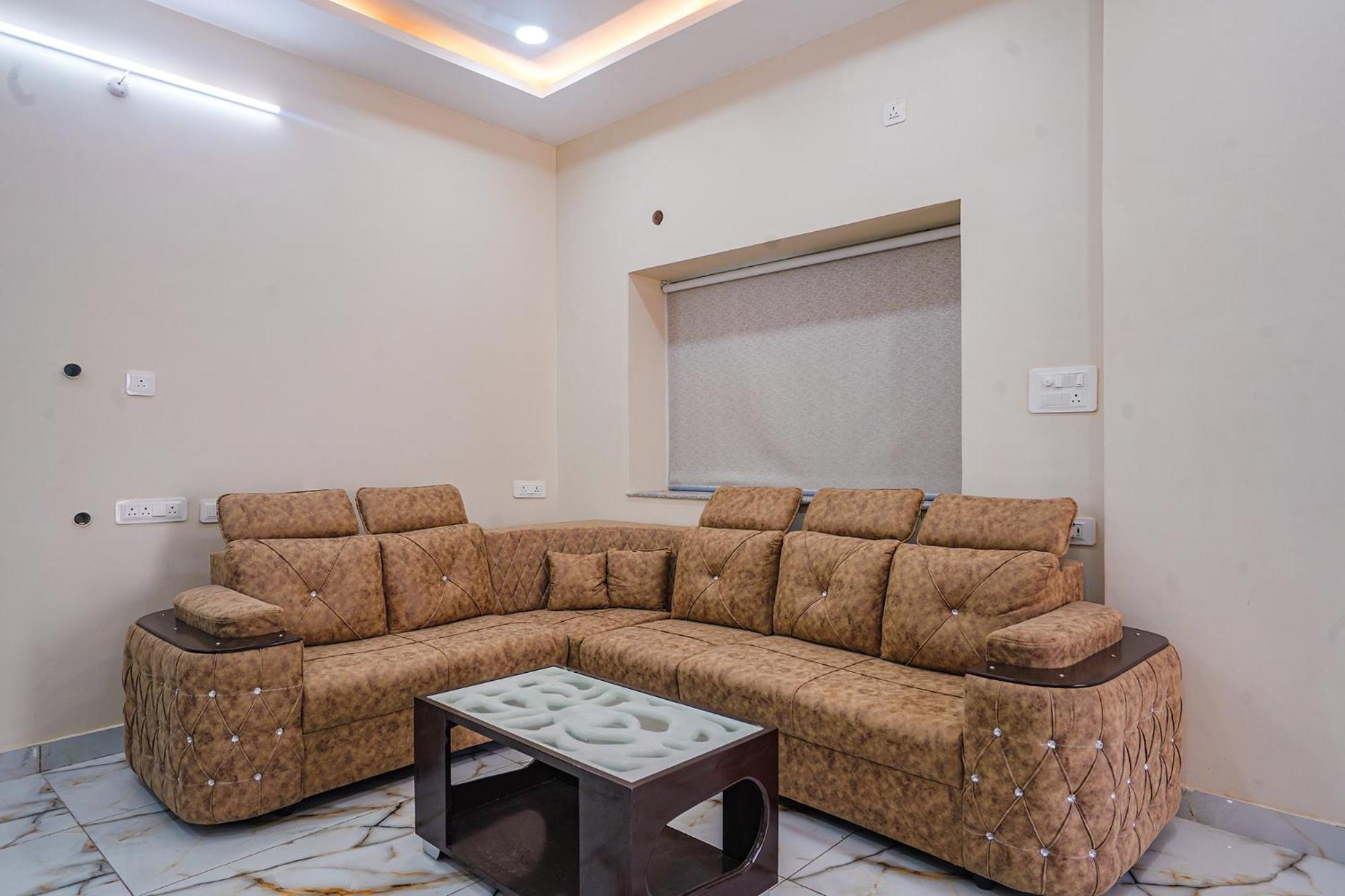 Fabhotel Perams Grand Inn - Hitech City Hyderabad Exterior photo